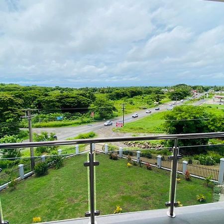 Lovely 4-Bedroom Holiday Home With Free Parking. Lautoka Exterior foto