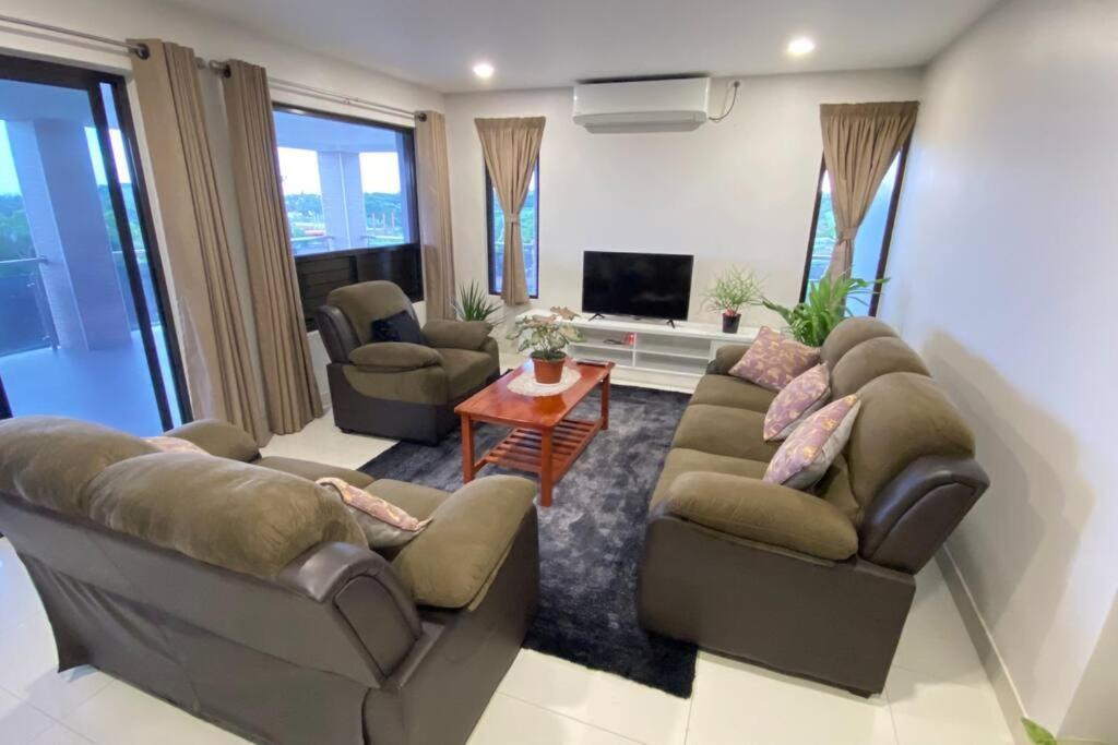Lovely 4-Bedroom Holiday Home With Free Parking. Lautoka Exterior foto