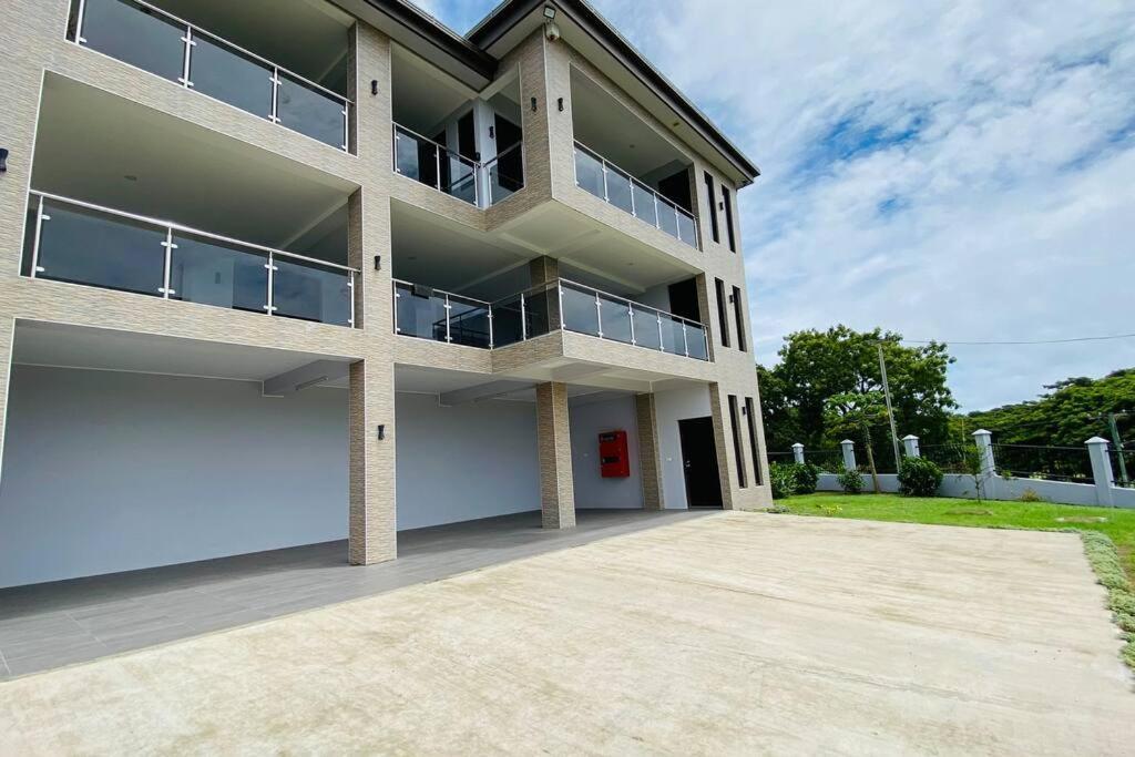 Lovely 4-Bedroom Holiday Home With Free Parking. Lautoka Exterior foto